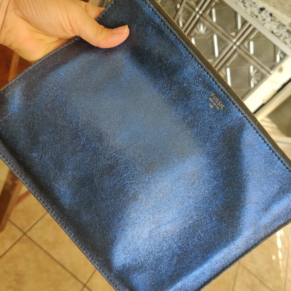 Fossil Metallic blue clutch